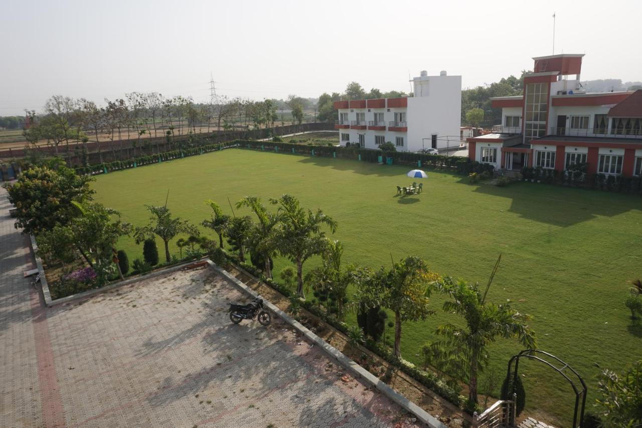 Green Banaras Varanasi Eksteriør billede